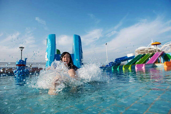 兴城国际泳装节图片