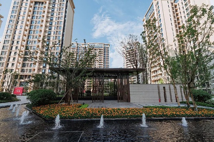 雍景·上河城 | 现房炙手可热,园林实景惊艳南充!