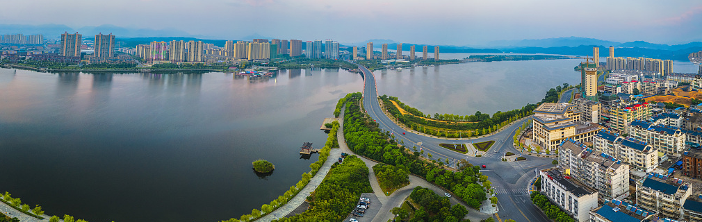 顺着一条河的指引,找到人文艺术的慢生活-九江楼盘网