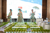 东原·印澜湾项目内打造板块独有实景示范区，为业主呈现未来生活场景！