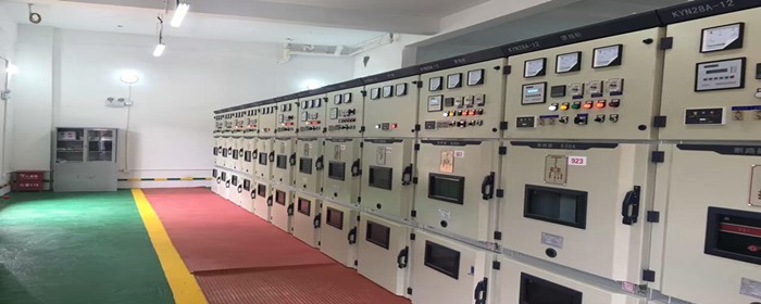 一级配电房和二级配电放一个房间可以吗