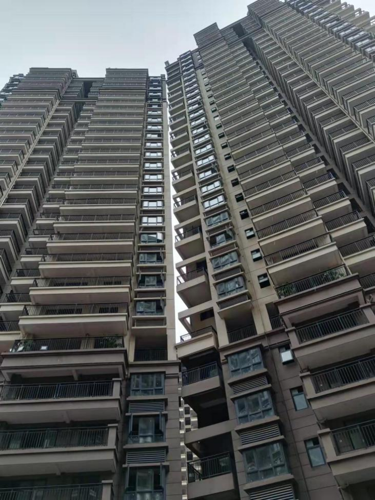 网传建工城现"牵手楼",官方正式回复说明