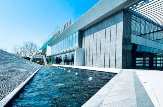 崇明岛国瑞瀛台地暖入户,由洋房,别墅组成的低密度花园度假社区!