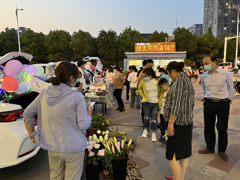 扬州韵河湾夜市