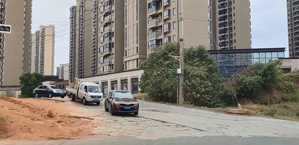 九龙湖“网红坡”春节前完工！金燕温泉城-九龙大道何时通？FB体育 FB体育平台(图2)