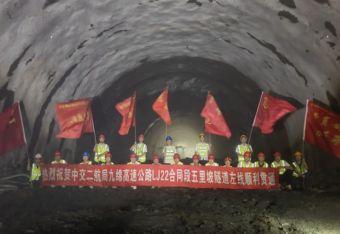 截屏2023-08-15 21.41.18.png