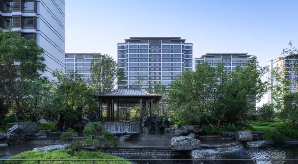 廊坊孔雀城天玺特价现房一套均价12000元㎡线上成交可享专属好礼