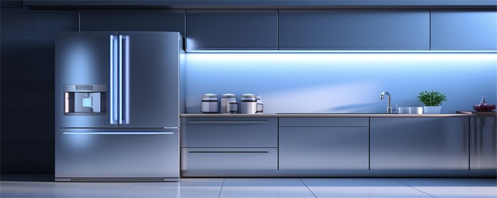 摄图网_600760815_厨房里的金属冰箱(企业商用).jpg