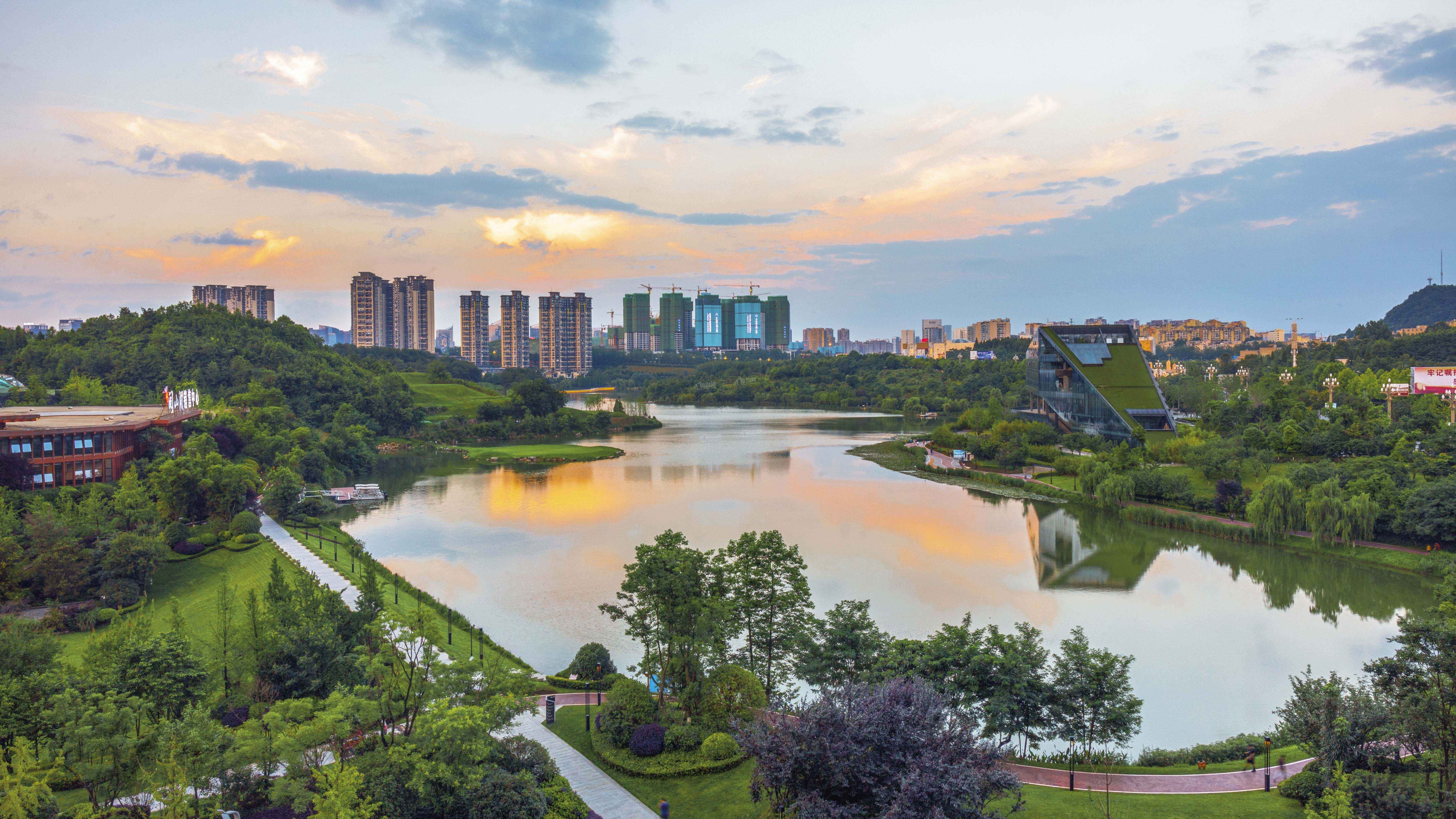 贵阳观山湖晚上快餐图片