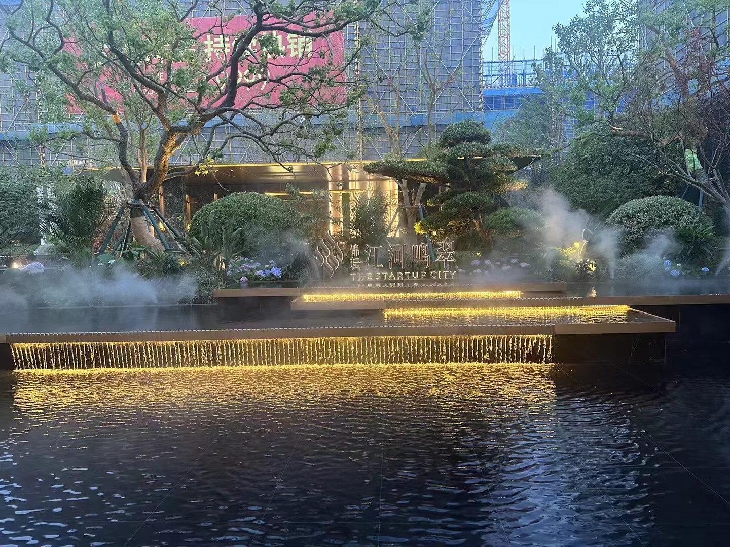江河1.jpg