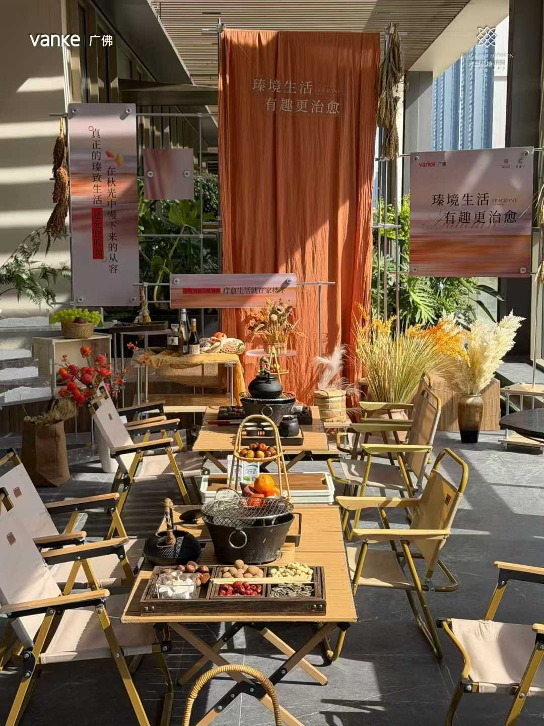 1004073630010.jpg 1004073630010.jpg