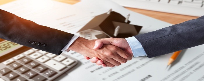 不用公积金用商贷划算吗