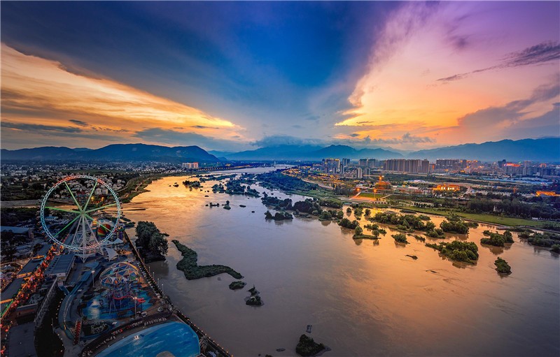 汉江西畔丨在这里生活,你的日常,是别人的诗和远方-汉中楼盘网