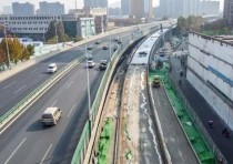 济南二环东路将军路上桥口“现形”，年底前具备通车条件