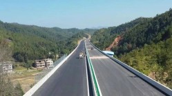 赣州两条高速、一条快速路建设当中，12月底能通车