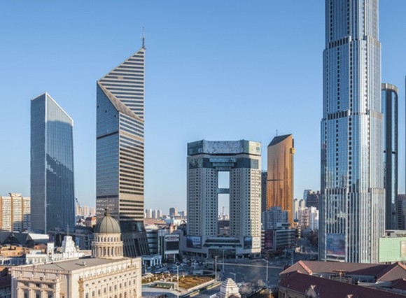 绿城中国1-8月合同销售同比增长67%至2251亿元