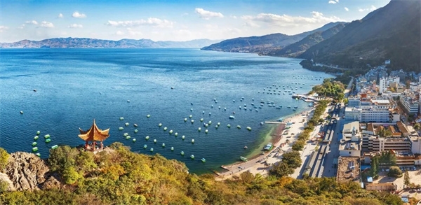 云南这个鲜为人知的“世界级深蓝湖区”“神仙湖泊”，价值被严重低估！