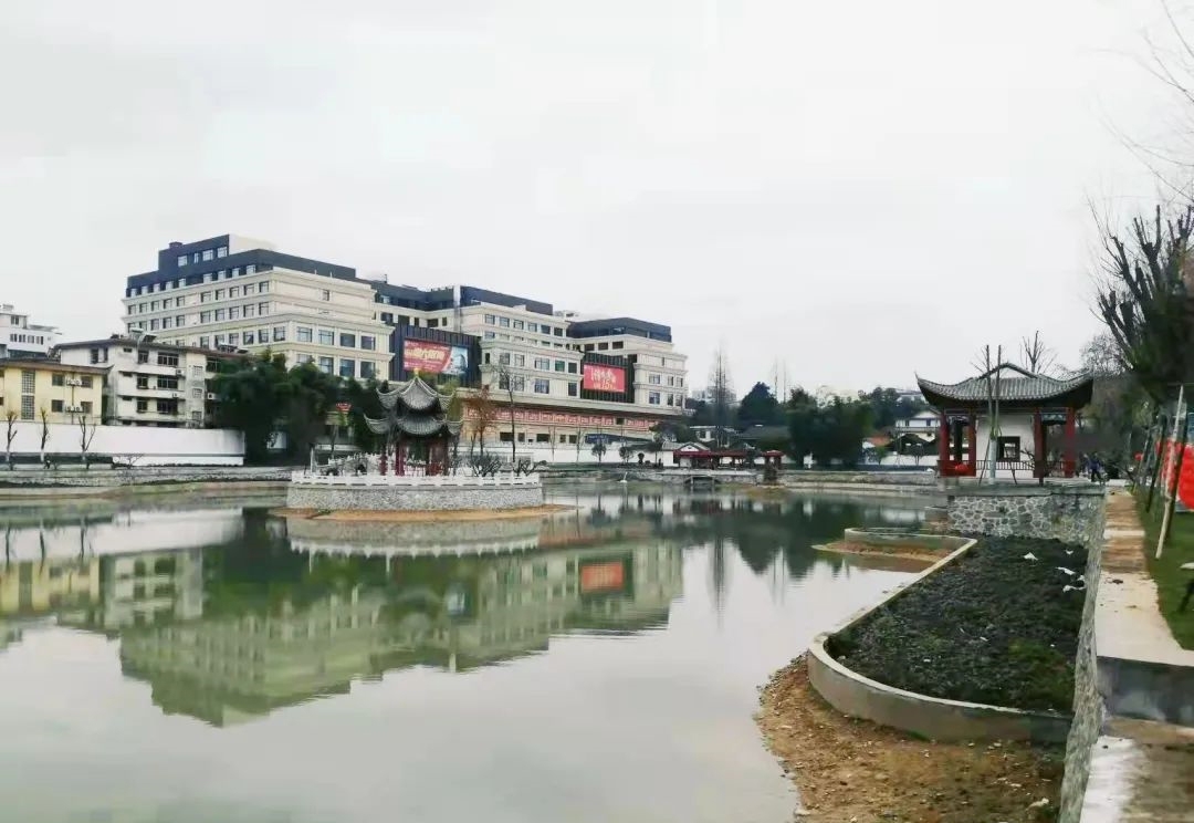 1月25日，汉中莲花池公园开园，这个临湖生态商业综合体，你入手了么