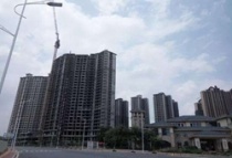 光耀集团惠州烂尾楼翡俪港将进行拍卖 资产评估价3.99亿元