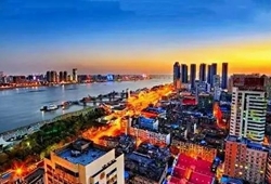发改委：到2025年长江中游城市群一体化发展格局基本形成