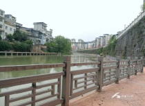 期待！建始广润河滨河走廊项目进入护栏安装阶段