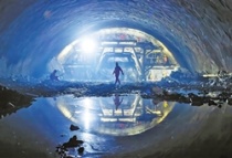 黄茅海项目隧道施工全面提速