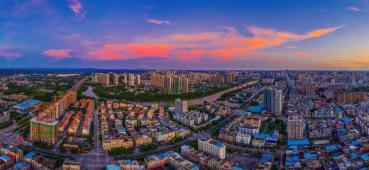 钦州市荣获“2023中国领军智慧城市奖”