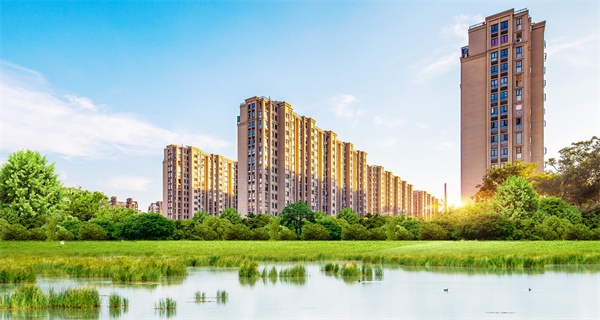 好房推荐！泓泰铂悦绿化达标吗？什么时候能交房？