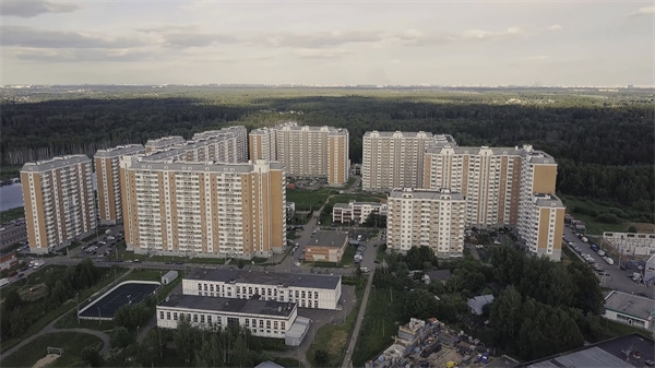 麻纺厂小区好吗？绿化率高不高？产权年限是多久？