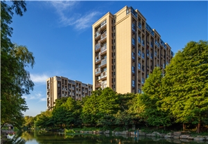 好房推荐！南湖左岸物业费是多少？开发商信誉如何？