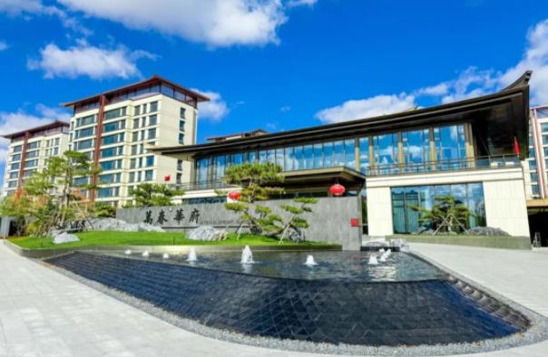 热烈欢迎榆林市人大代表莅临万春华府，实地考察高质量发展下的人居实践