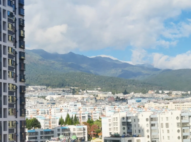 把大理的冬天，晒成幸福的模样 | 龙金广场冬日采光图鉴