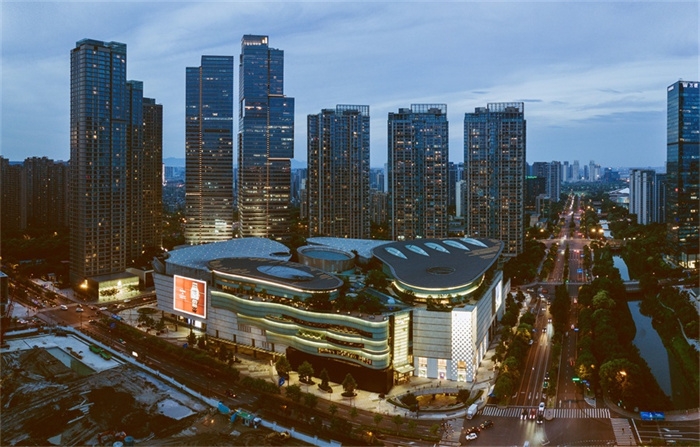 龙居华府怎么样?交通便利吗?