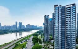 禅西张槎硬通货！东建天赋龙湾江景四房1.7万+