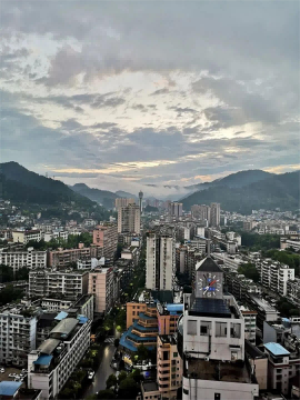 湘西城市更新:老去不是终点，是另一种新生