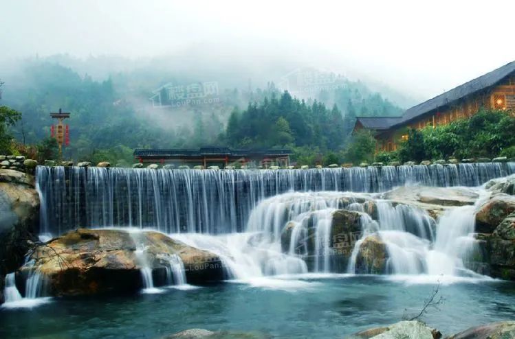 万创·鹿鸣见山配套图