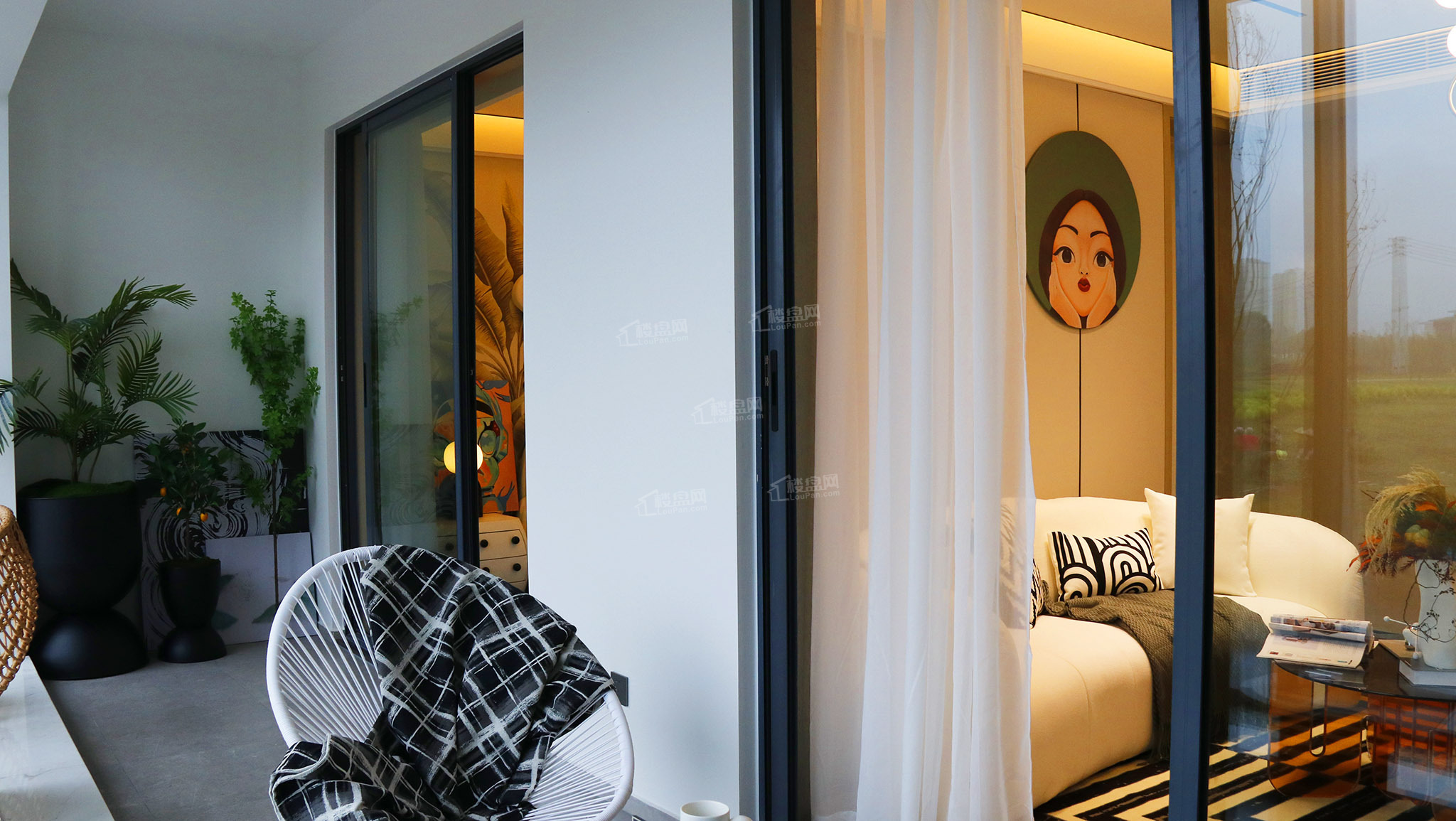 蓝城.桃李湖滨样板间