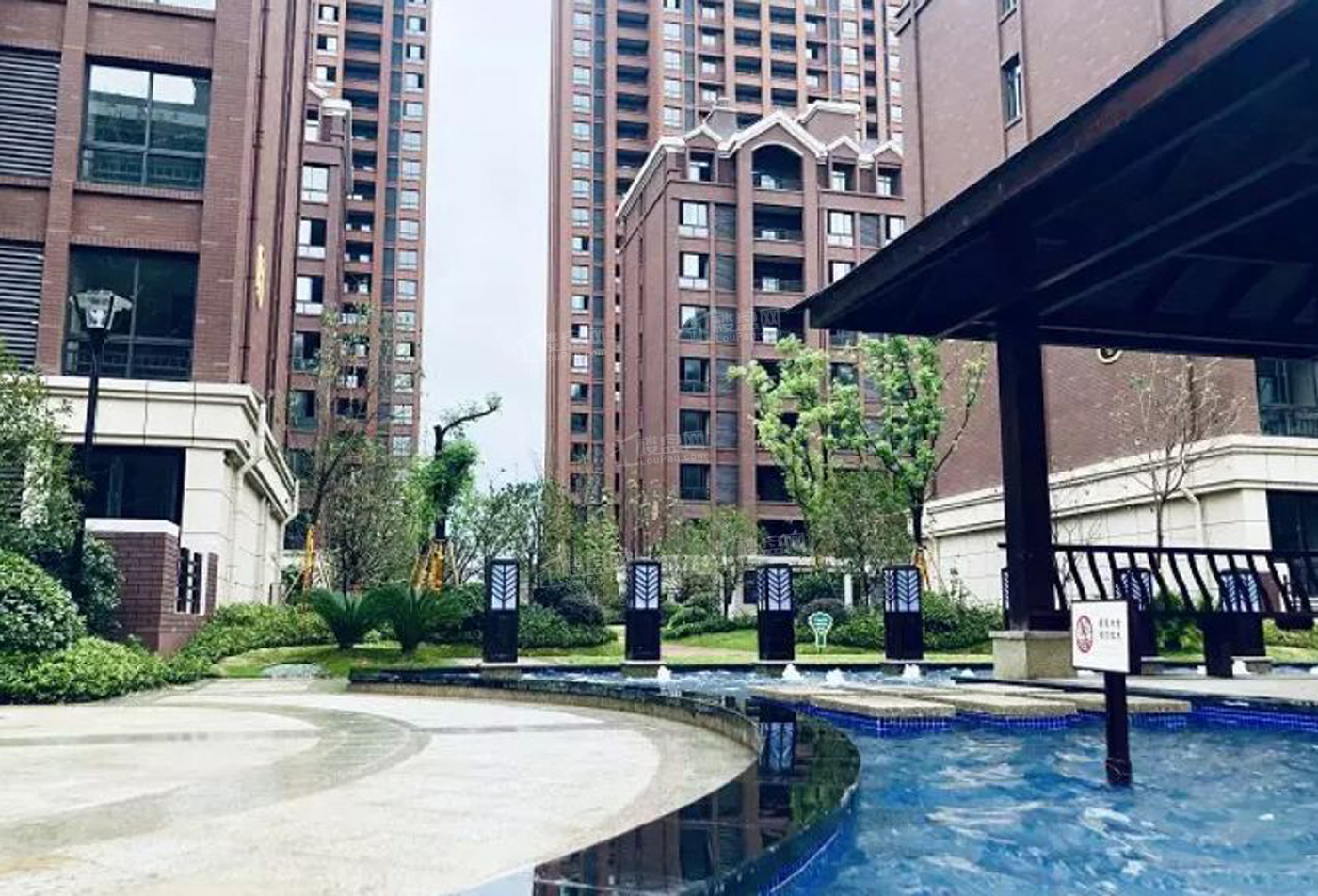 热门新房名邦学府小区绿化设计如何?带你实地探访