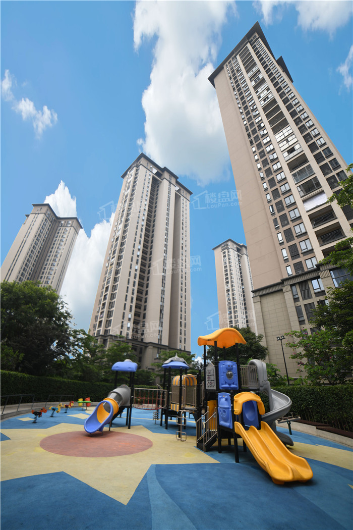 万科又一城实景图