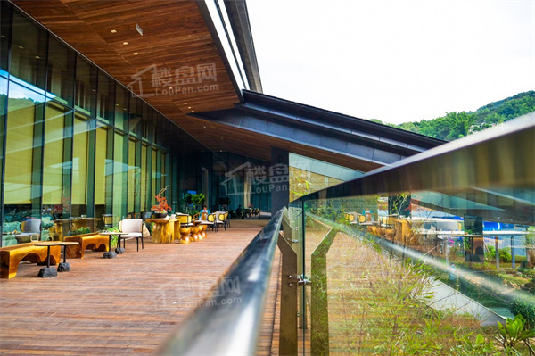 普洱那柯里·德商康养度假区实景图