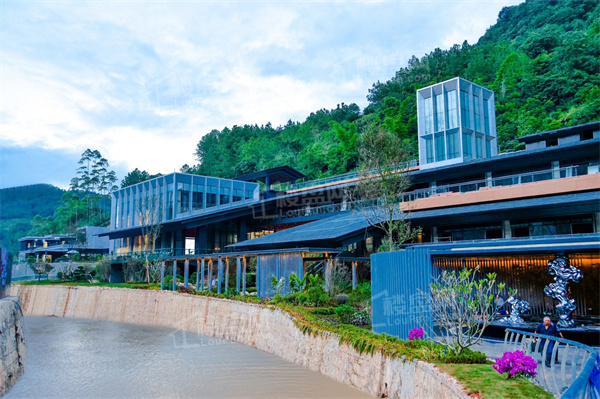 普洱那柯里·德商康养度假区实景图