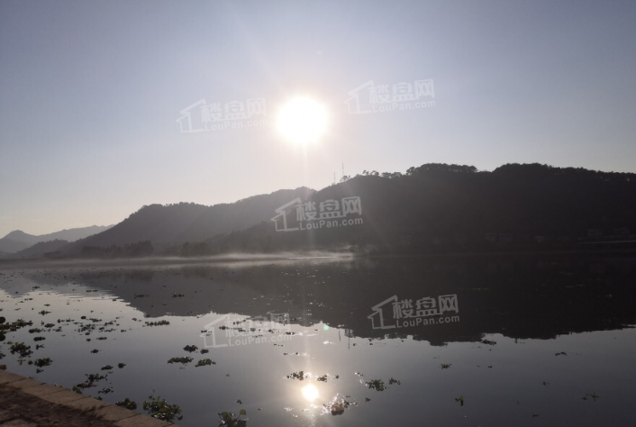 桂林山水湾实景图