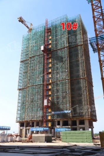 步阳·东港华府9月项目在建工地