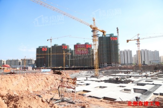 步阳·东港华府9月项目在建工地