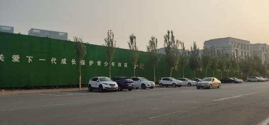 中南旭辉·和樾路面停车场