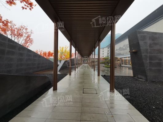 万科翡翠观澜售楼处通廊