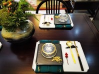 溪林雅居餐桌