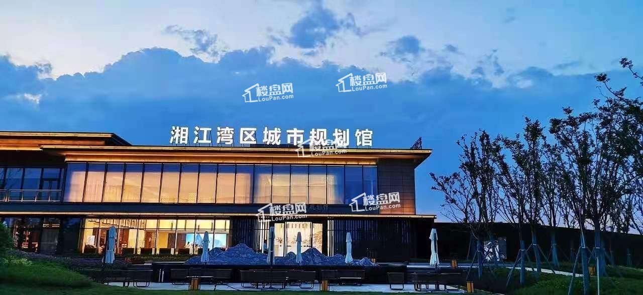 湘潭新房 九华区新房 > 湘江富力城(别墅)效果图 位置图 配套图 样板