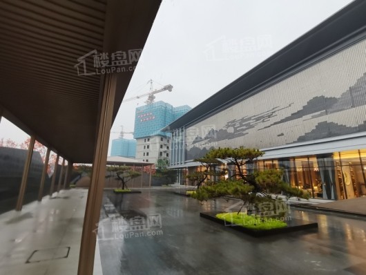 万科翡翠观澜售楼处