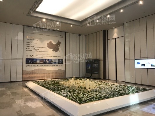 富力·国金中心沙盘远景